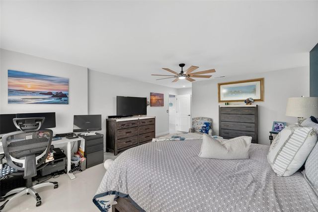 700 STARKEY ROAD 352, Largo, FL 33771