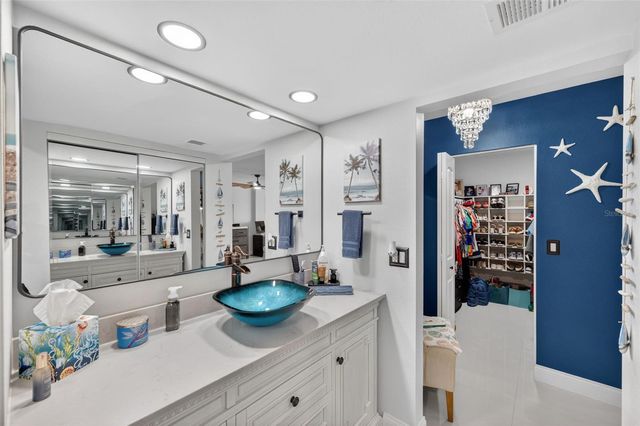 700 STARKEY ROAD 352, Largo, FL 33771