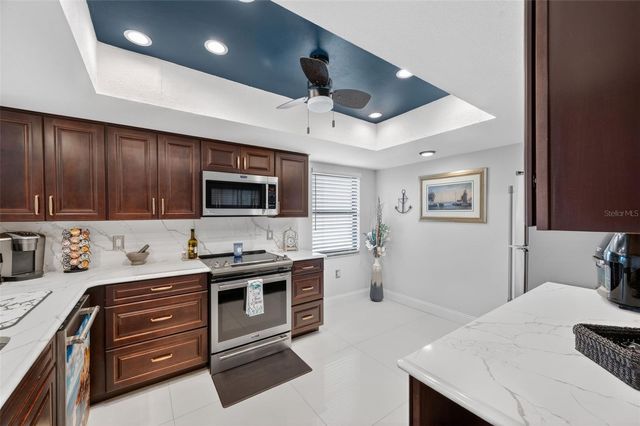 700 STARKEY ROAD 352, Largo, FL 33771