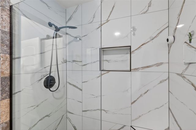 700 STARKEY ROAD 352, Largo, FL 33771