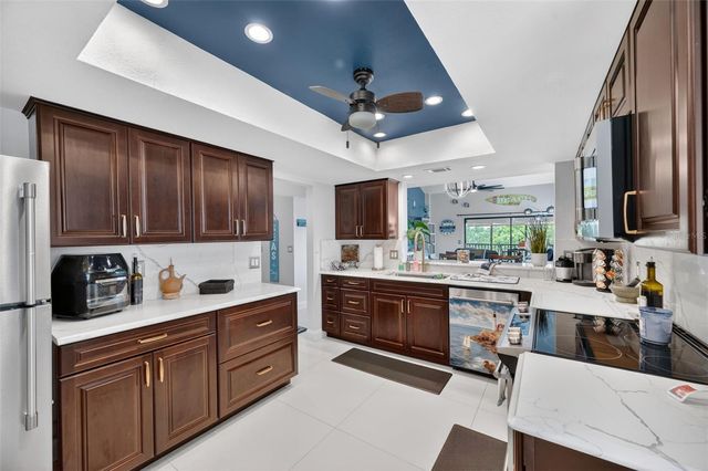 700 STARKEY ROAD 352, Largo, FL 33771