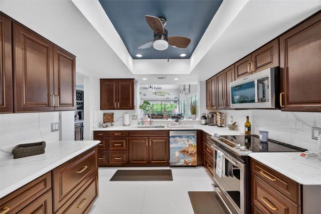 700 STARKEY ROAD 352, Largo, FL 33771