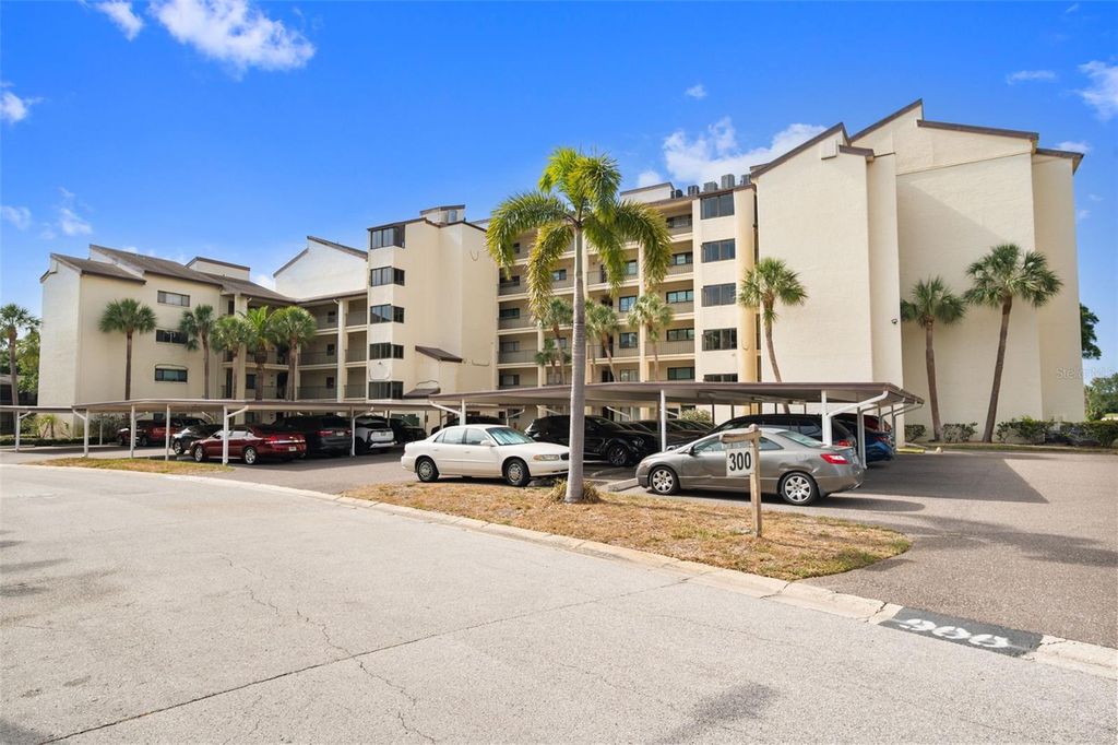 700 STARKEY ROAD 352, Largo, FL 33771