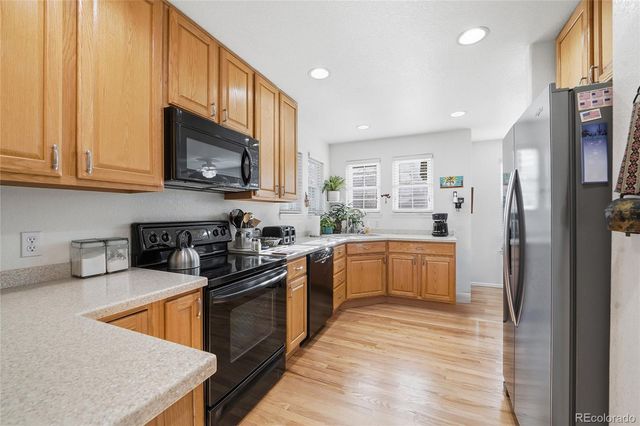 7833 S Buchanan Way, Aurora, CO 80016