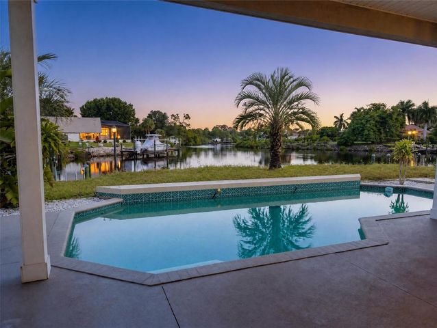 1343 UNDERHILL CIRCLE, Port Charlotte, FL 33953