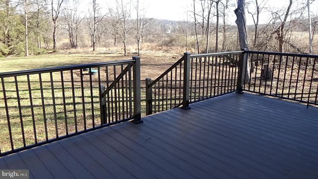 130 SOULE RD, New Bloomfield, PA 17068