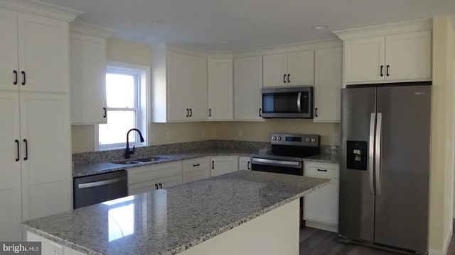 130 SOULE RD, New Bloomfield, PA 17068