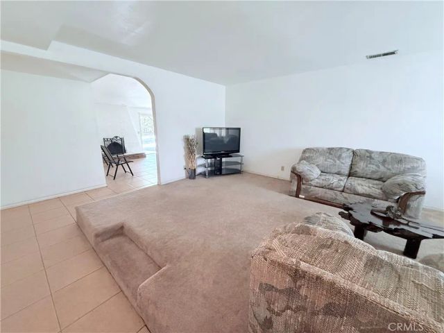 16212 Owen, Fontana, CA 92335