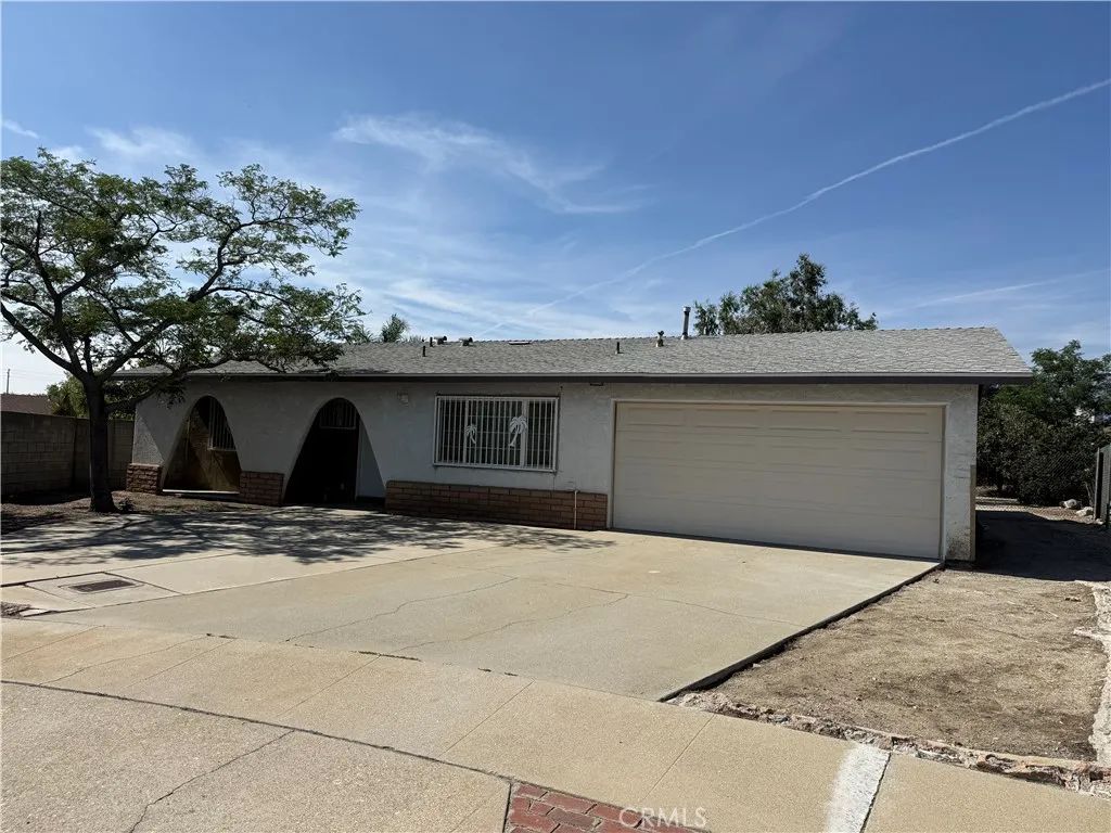 16212 Owen, Fontana, CA 92335