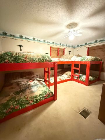 809 Lookout, Lakehills, TX 78063