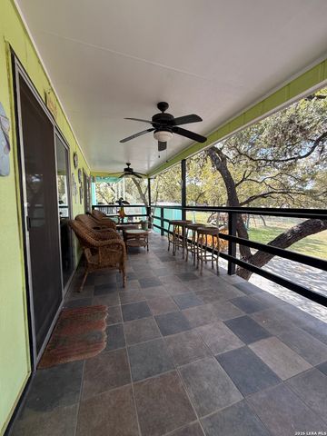 809 Lookout, Lakehills, TX 78063