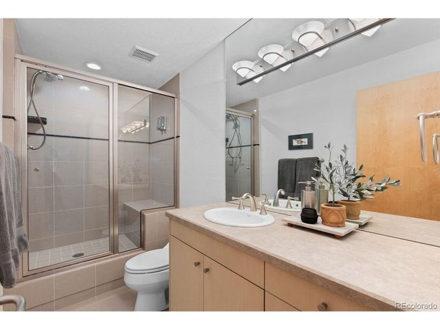 55 S Dexter St, Denver, CO 80246