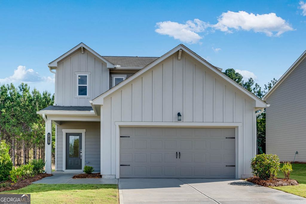 215 Groveton Court, Euharlee, GA 30145