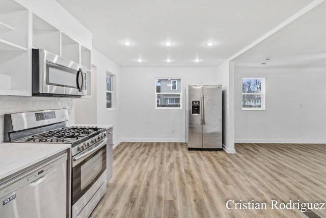 2232 Avon Avenue SW, Wyoming, MI 49519