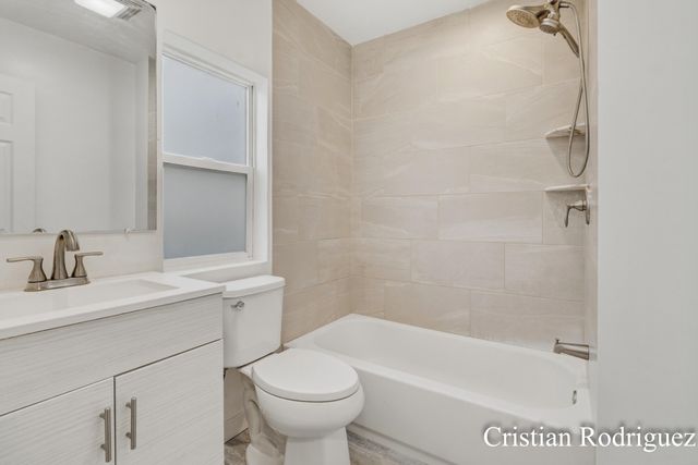 2232 Avon Avenue SW, Wyoming, MI 49519