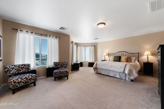 1249 E DAISY Way, San Tan Valley, AZ 85143