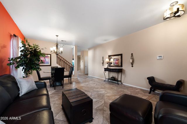 1249 E DAISY Way, San Tan Valley, AZ 85143