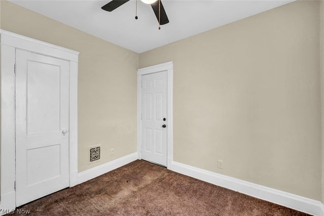 9013 Kempton Avenue, Cleveland, OH 44108