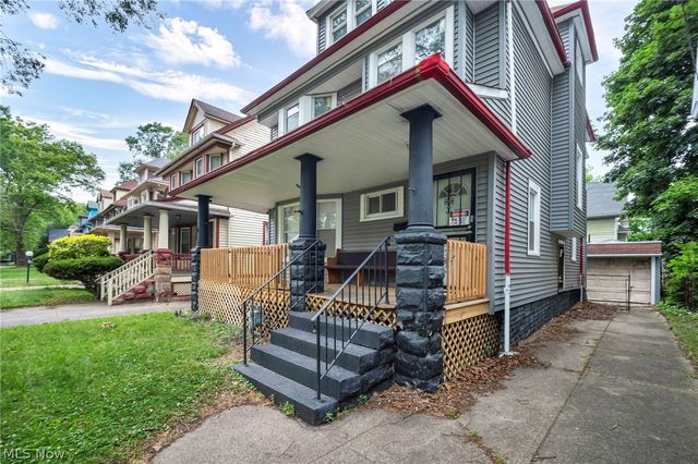 9013 Kempton Avenue, Cleveland, OH 44108