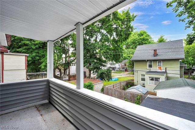 9013 Kempton Avenue, Cleveland, OH 44108