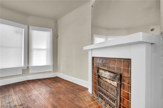 9013 Kempton Avenue, Cleveland, OH 44108