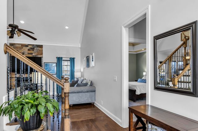 2104 Nunley Dr, Rockvale, TN 37153