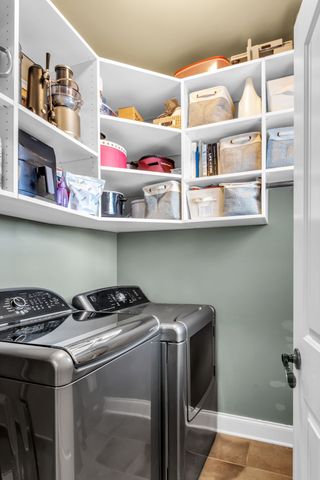 2104 Nunley Dr, Rockvale, TN 37153