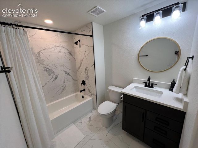 8387 Longleaf Lane, Colorado Springs, CO 80927