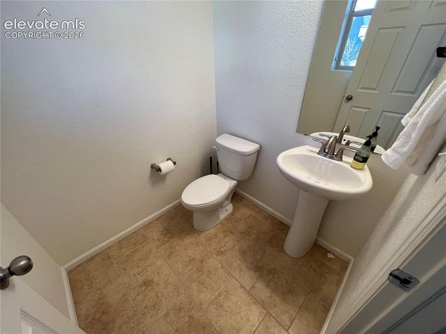 8387 Longleaf Lane, Colorado Springs, CO 80927