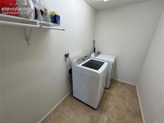 8387 Longleaf Lane, Colorado Springs, CO 80927