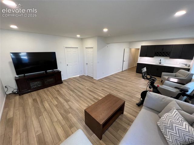 8387 Longleaf Lane, Colorado Springs, CO 80927
