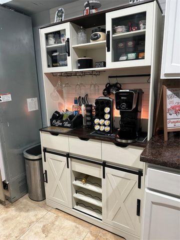 351 N Post Oak Lane 610, Houston, TX 77024