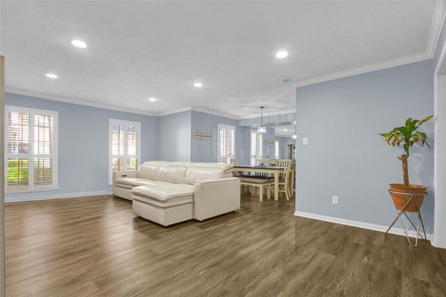 351 N Post Oak Lane 610, Houston, TX 77024