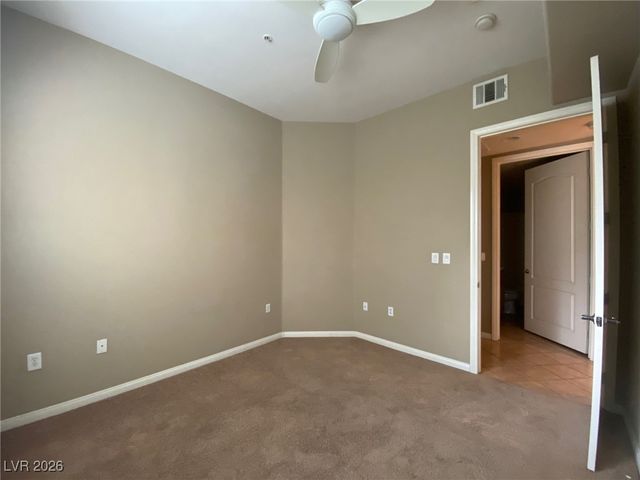 32 East Serene Avenue 217, Las Vegas, NV 89123