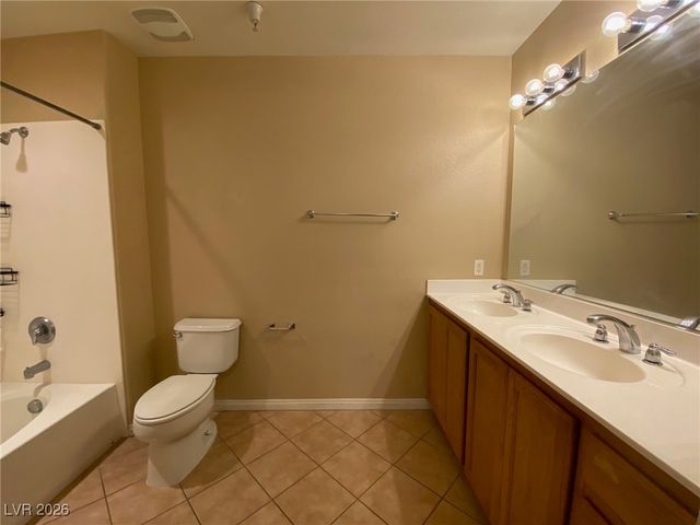 32 East Serene Avenue 217, Las Vegas, NV 89123
