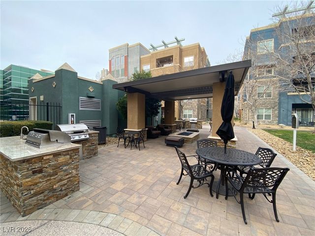 32 East Serene Avenue 217, Las Vegas, NV 89123