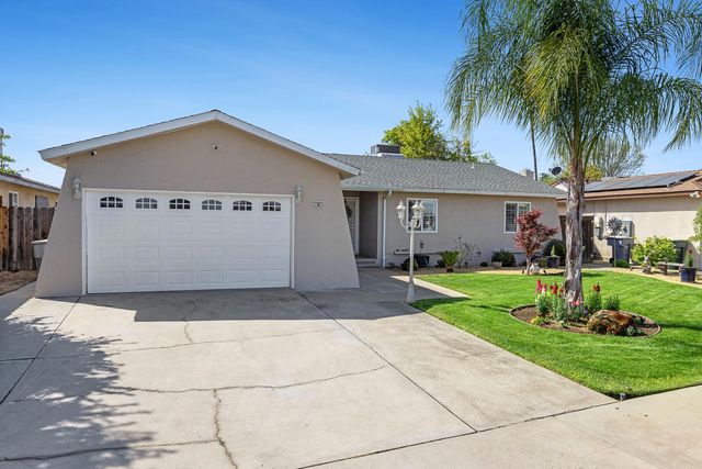 30 W Swift Avenue, Clovis, CA 93612