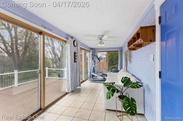 2888 Colonial Way, Bloomfield Hills, MI 48304