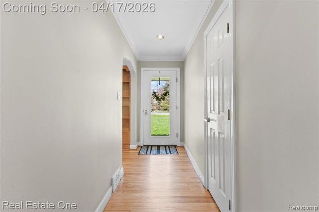 2888 Colonial Way, Bloomfield Hills, MI 48304