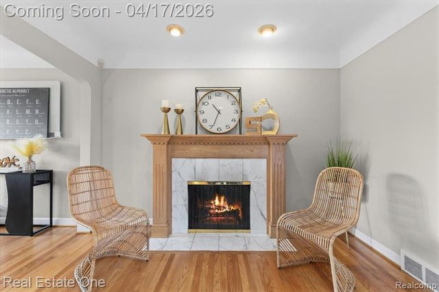 2888 Colonial Way, Bloomfield Hills, MI 48304