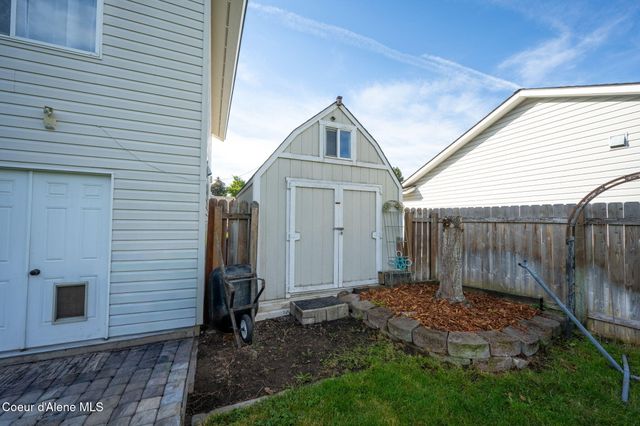 205 W Choctaw AVE, Post Falls, ID 83854