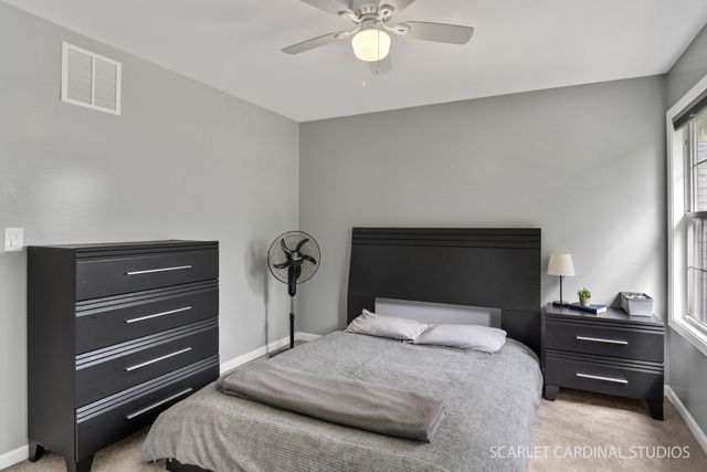 309 Foxworth Court, Aurora, IL 60502