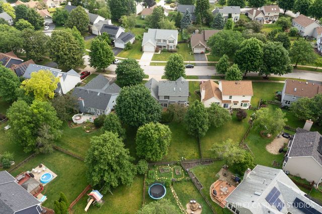 309 Foxworth Court, Aurora, IL 60502