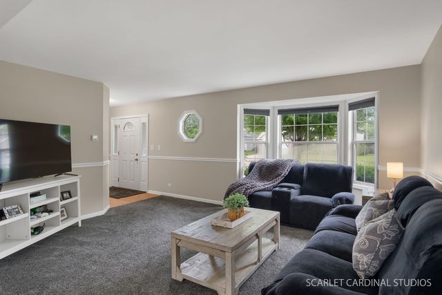 309 Foxworth Court, Aurora, IL 60502