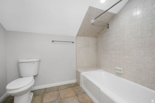 8965 S QUAIL RUN DR, Sandy, UT 84093