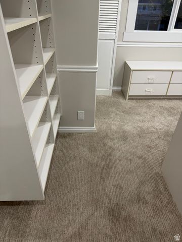 8965 S QUAIL RUN DR, Sandy, UT 84093