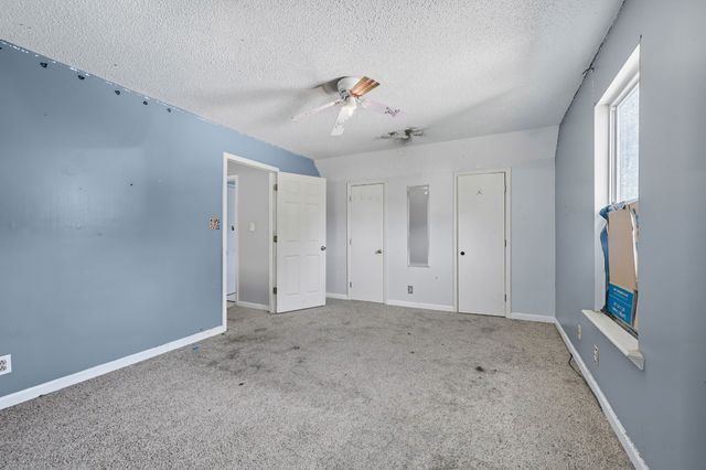 108 Oak Tree Dr, Oak Grove, KY 42262