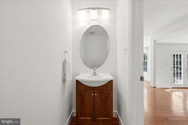 21108 STONECROP PL, Ashburn, VA 20147