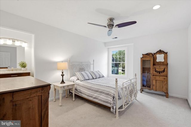 21108 STONECROP PL, Ashburn, VA 20147