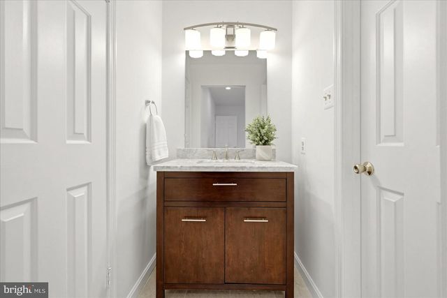 21108 STONECROP PL, Ashburn, VA 20147